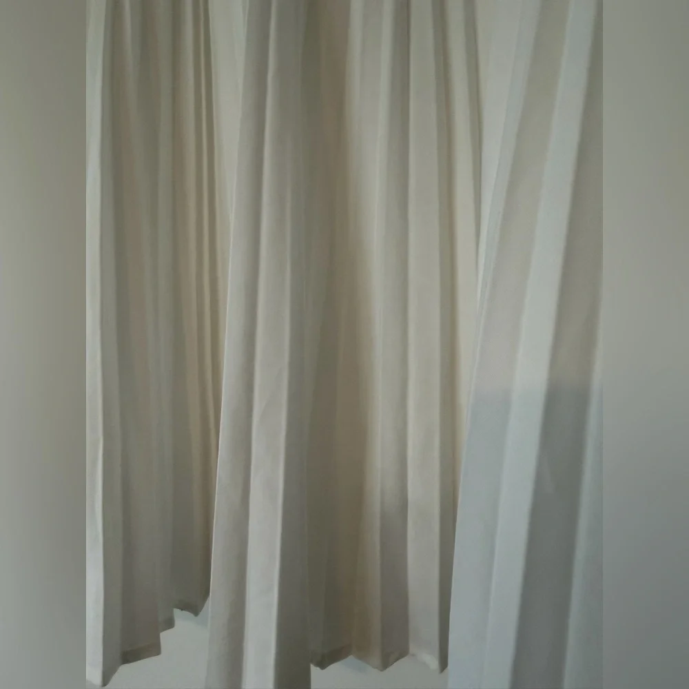 NWT Banana Republic Factory pleated back “mullet” blouse - Picture 13 of 14